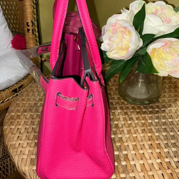 Ladie’s Satchel Handbag - Picture 8 of 15